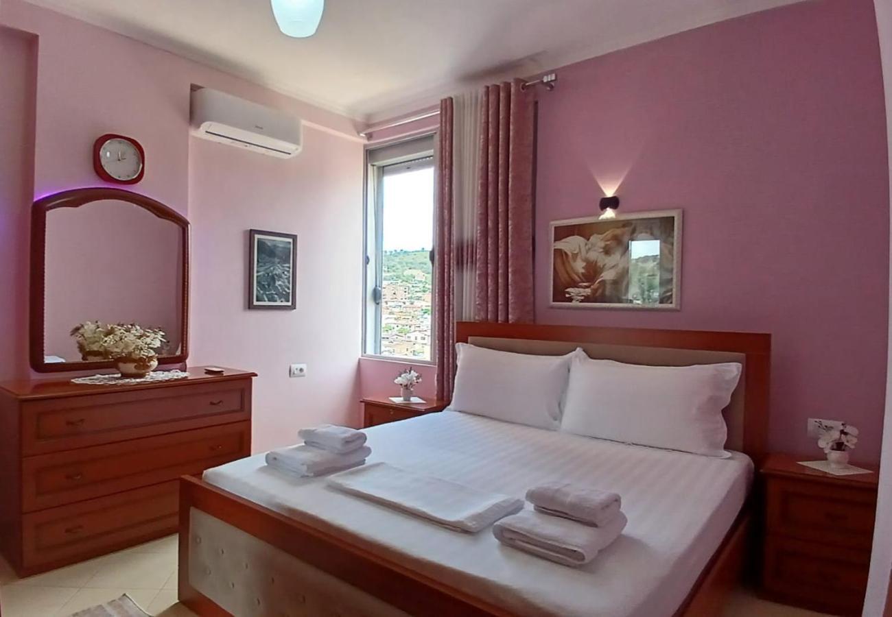 Muska Comfy Apartment Berat Exterior photo